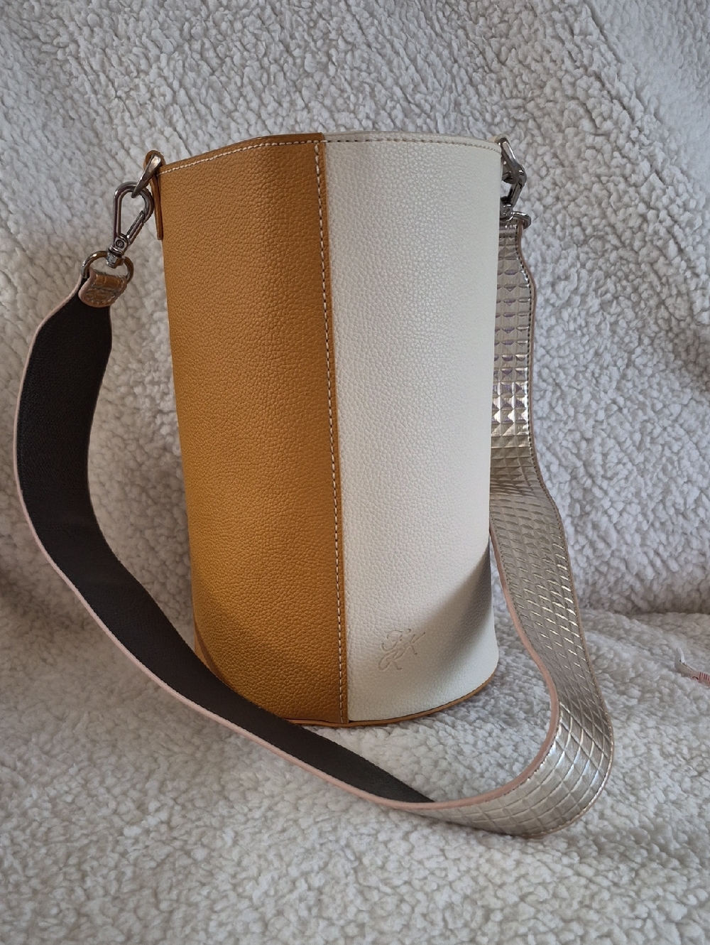 FKR Bucket Bag